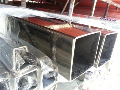 廠家現(xiàn)貨直銷316L不銹鋼方管 120×120×5.5mm 足厚齊型號 - 佛山興大業(yè)冷彎型鋼